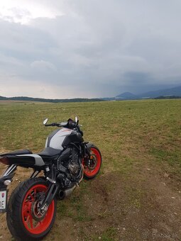 Yamaha MT 07 - 6