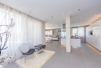 LUXUSNÁ VILA, WELLNESS, BAZÉN, ZÁHRADA, DUNAJSKÁ LUŽNÁ - 6