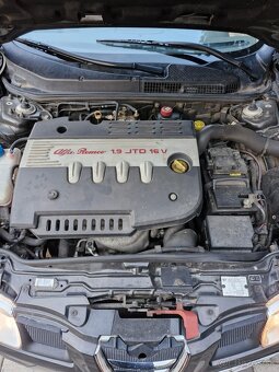 Alfa Romeo GT - 6