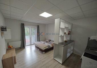 GARSONKA NA PRENAJOM - 6