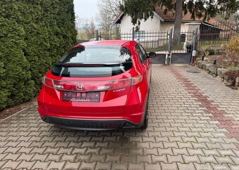 Honda Civic 1,4i Comfort serviska benzín manuál 61 kw - 6