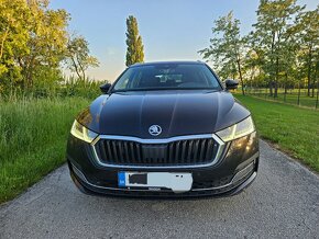 Škoda Octavia 4, Matrix,webasto, canton, panorama, - 6