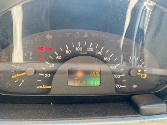 Mercedes Benz Viano W639 2.2CDI - 7 miestne - 6