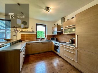 TRNAVA REALITY - Na predaj zariadený 5-izbový RD Leopoldov N - 6