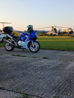 SUZUKI GSX 650 F - 6