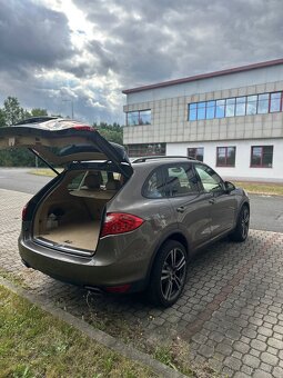 Porsche Cayene 3,0 TDI 180 kW Tiptronic - 6
