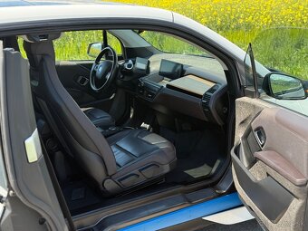 BMW i3 60Ah+REX STREŠNÉ Full Výbava - 6