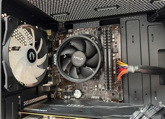 Ryzen 5 1600 AF\16GB\RX 5700\SSD\620W Zdroj - 6