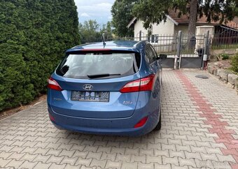 Hyundai i30 1,6CRDi Top stav výhřev volant nafta manuál - 6