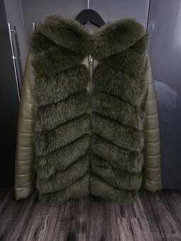 Khaki kožuch z líšky a pravej kože - 6