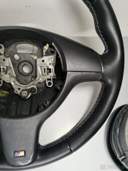 Športový kožený trojramenný volant BMW - 6
