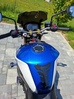 Predám Suzuki GSR 750 - 6