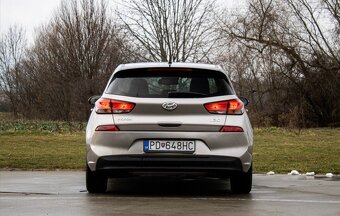 Hyundai i30 1.6 CRDi automat - 6