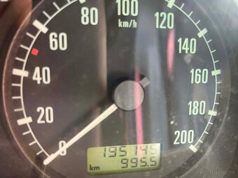 Škoda Octavia I 1.6 benzín - 6