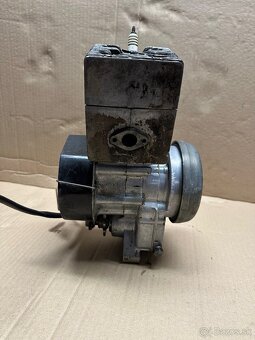 Motor babeta 207 - 6