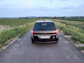 Opel Astra H Caravan 1.7 CDTi Cosmo 92Kw 2007 M6 - 6
