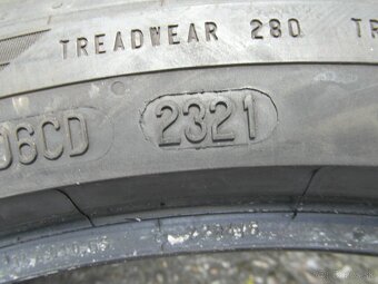 225/35 R18 - 6