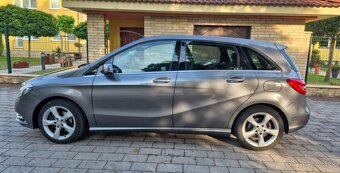 Mercedes-Benz B 180 - 6