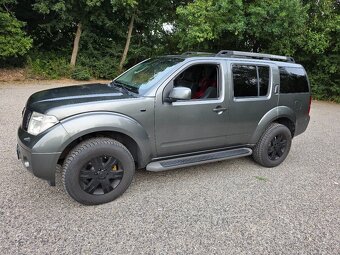 Nissan Pathfinder 2,5 dCI 4x4 , 7 miestny - 6