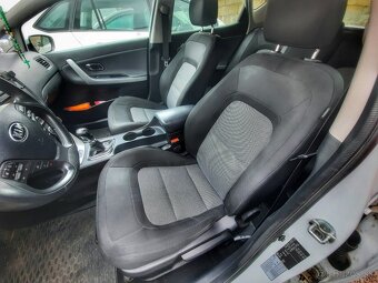 KIA Ceed 1.4 CVVT, r.v. 2017, 103 900 km – TOP STAV, STK do - 6