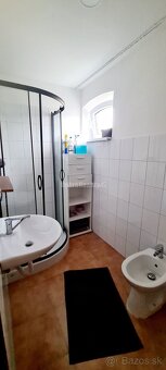 REZERVOVANÉ-objekt na bývanie aj podnikanie v centre obce Te - 6