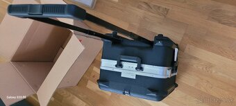 Predám kufor zn.Würth väčší - 6