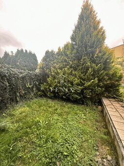 Veľký 2 izbový byt 50m2+ 30m2 predzahrádka+parkovacie miesto - 6