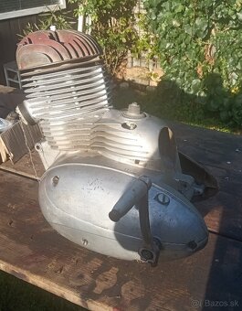 Motor Jawa 250 / 353 Polbubon - 6