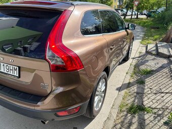 Volvo XC60 2.4D D5 AT/6 AWD - 6