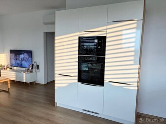 Na prenájom veľký 2 izbový byt, novostavba, Nové Zámky - 6
