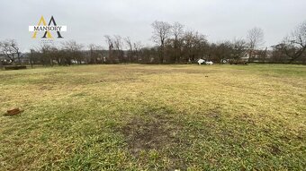 Na predaj rodinný dom na pozemku 2 400 m2 v Piliny za 34 000 - 6