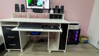 Písací stôl s priestorom pre PC, monitor a výsuvnou klávesni - 6