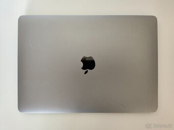 MacBook Air 2020 | i5 • 8GB • 256GB SSD - 6
