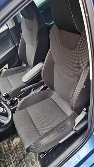 ŠKODA Rapid Elegance 1,6DI 77kW - 6