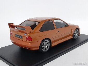 1:18 - Ford Escort RS (1998) - IXO Models - 1:18 - 6