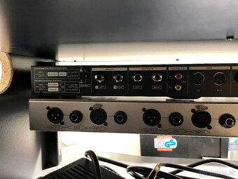 Mixpult, efekt, procesor a rack - 6