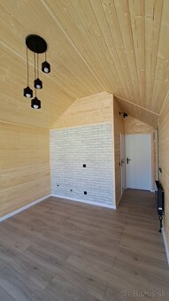 CELOROČNÝ MOBILNÝ DOM V ROZMERE 7x3,5 + 1m terasa - 6