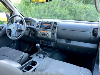 NISSAN NAVARA 2.5 dCi - 6