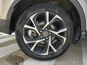 Rezervované Toyota C-HR 1.8 hybrid - 6