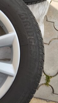 Sada elektrónov škoda s pneu Bridgestone 205/55 16 letné - 6