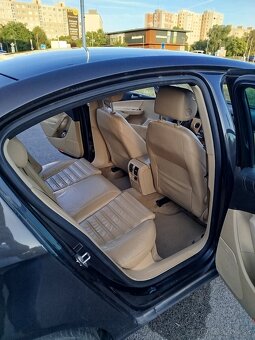 Passat B6 2.0TDI DSG - 6