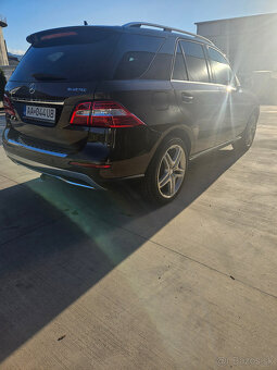 Mercedes-Benz ML 350 BLUETEC 4 MATIC - 6