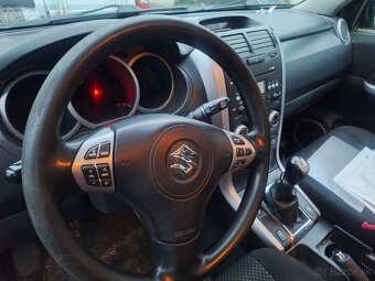 SUZUKI GRAND VITARA 1.9DCI 4X4 KLÍMA - 6
