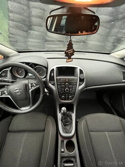 Opel Astra 1.6 kombi, r.v.2015 - 6