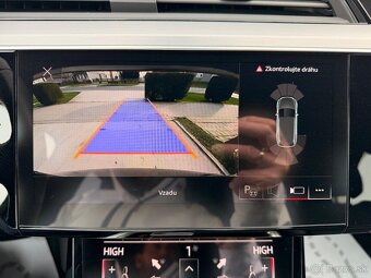 AUDI E-Tron S-line Quattro,230KW/313PS,PANO,KOZA,KAM,MATRIX - 6