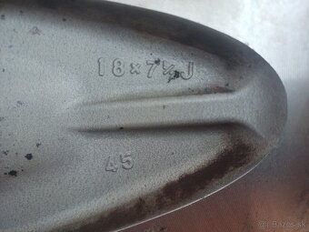 hlinikové disky-org.Toyota Rav 4--71/2Jx18-ET-45--5x114,3 - 6