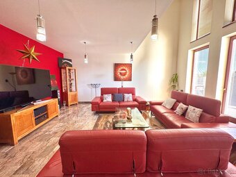 Predaj- luxusný 5i RD s bazénom, dvojgarážou, Andovce - 6