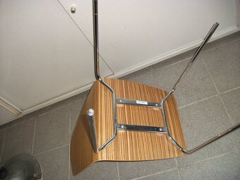 Predám 2kusy stoličky.Velmi lacno. - 6