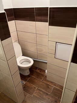 Prenájom priestorov 20m2 pre služby/kanceláriu - Púchov - 6