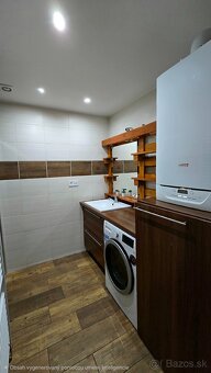 Exkluzívna Ponuka: Rodinný dom s obrovským pozemkom a potenc - 6